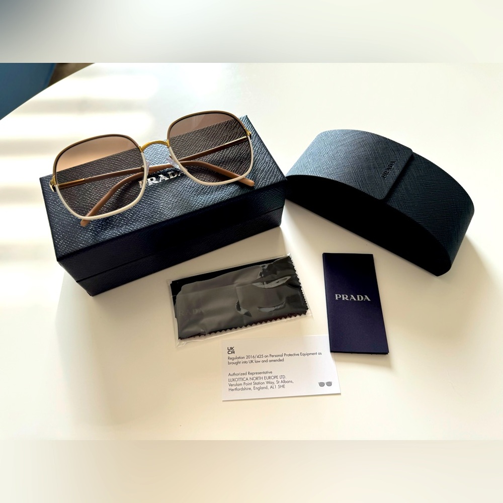 Prada Sunglasses, OPR 67XS